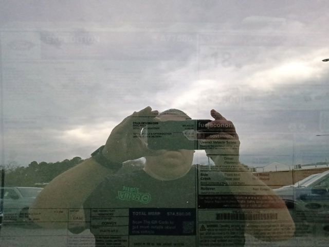 New 2025 Ford Expedition Active image 36