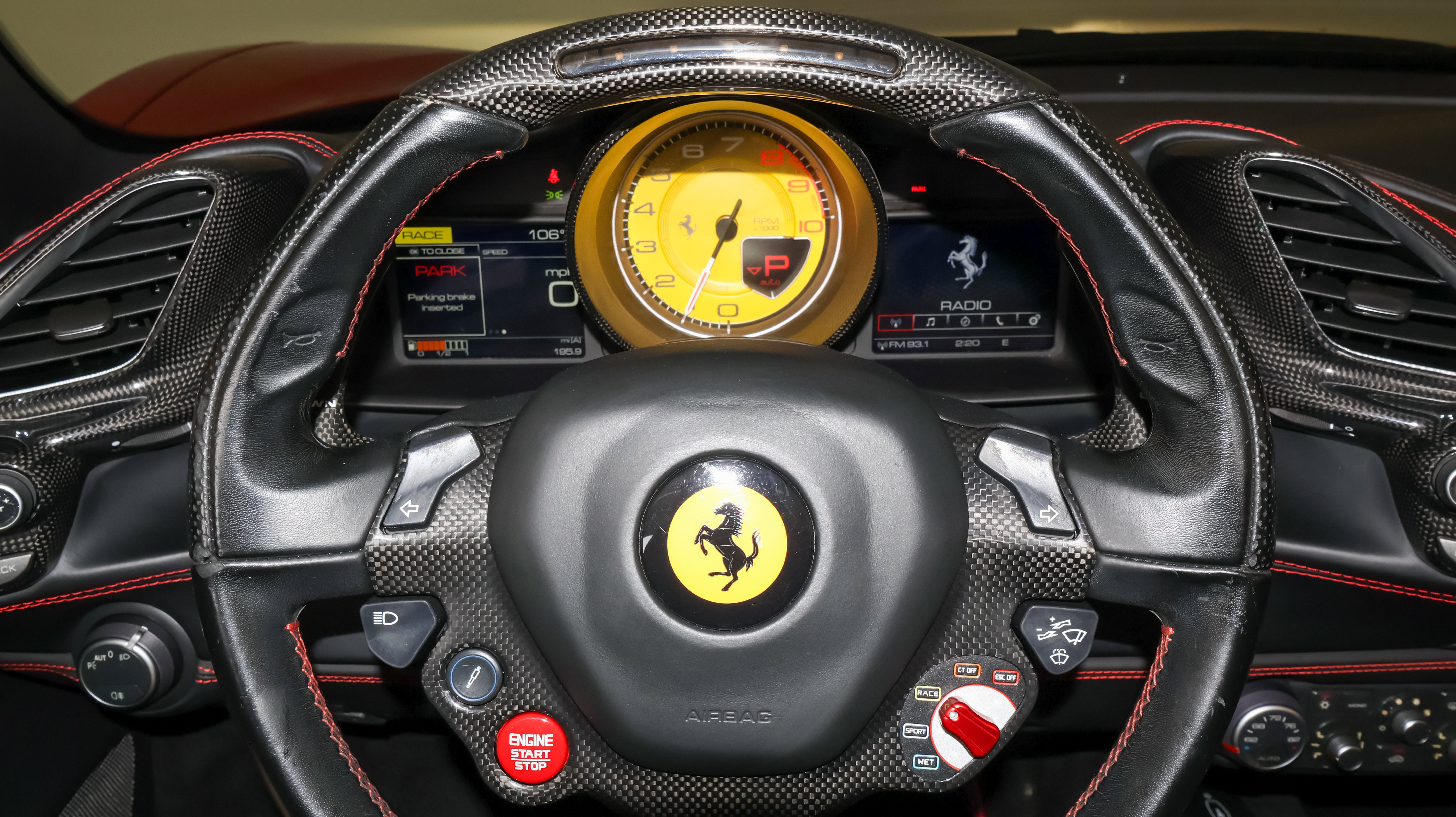 Used 2019 Ferrari 488 Spider RWD image 27