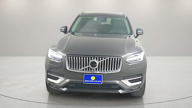 Used 2025 Volvo XC90 B6 Ultra w/ Protection Package Premier AWD/4WD image 2