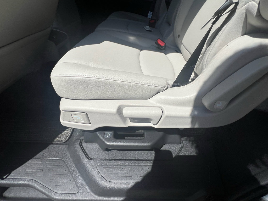 New 2026 Honda Odyssey EX-L image 21