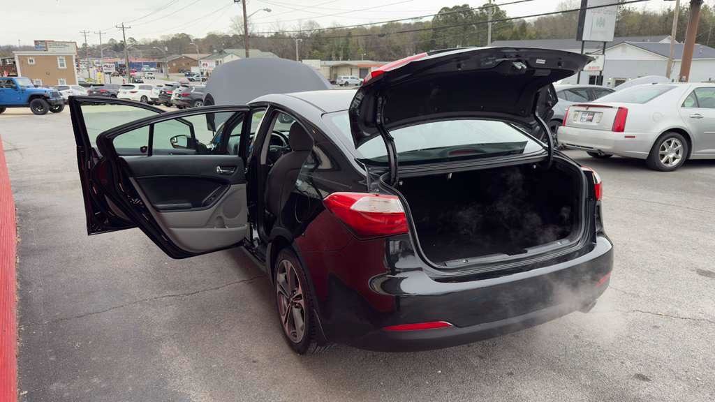 Used 2015 Kia Forte EX w/ UVO Package W/17" Alloys image 25