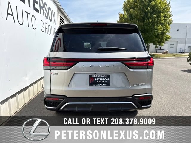 Used 2022 Lexus LX 600 F Sport AWD/4WD image 5