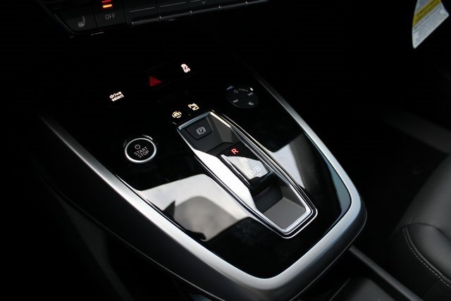 New 2025 Audi Q4 e-tron Premium Plus image 8