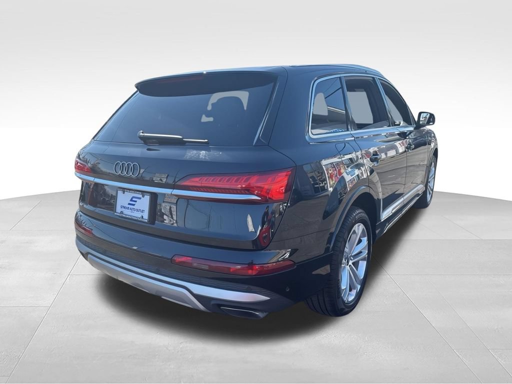 Used 2025 Audi Q7 3.0T Premium Plus AWD/4WD image 12