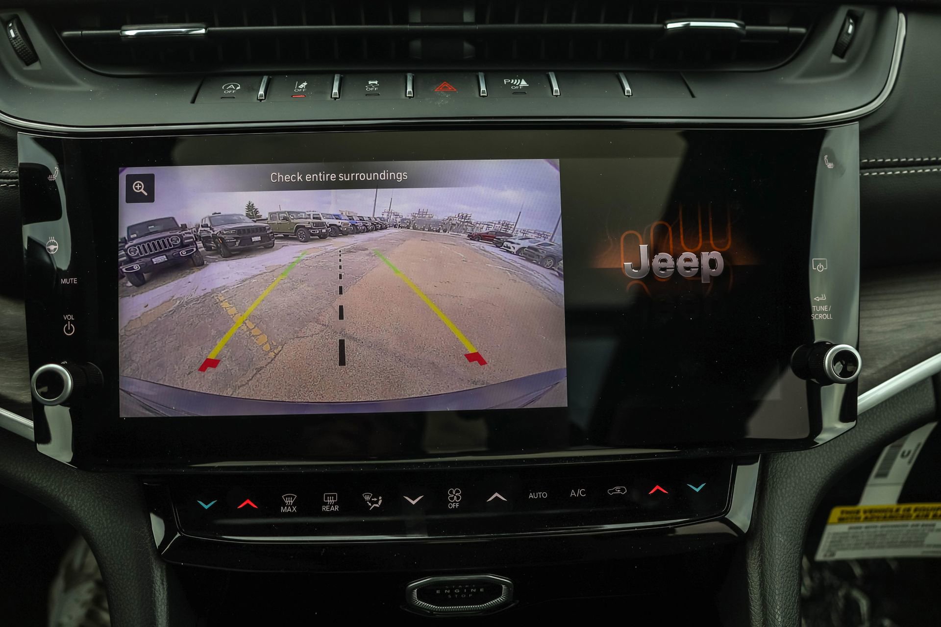 New 2026 Jeep Grand Cherokee Limited w/ Limited Altitude Package image 20