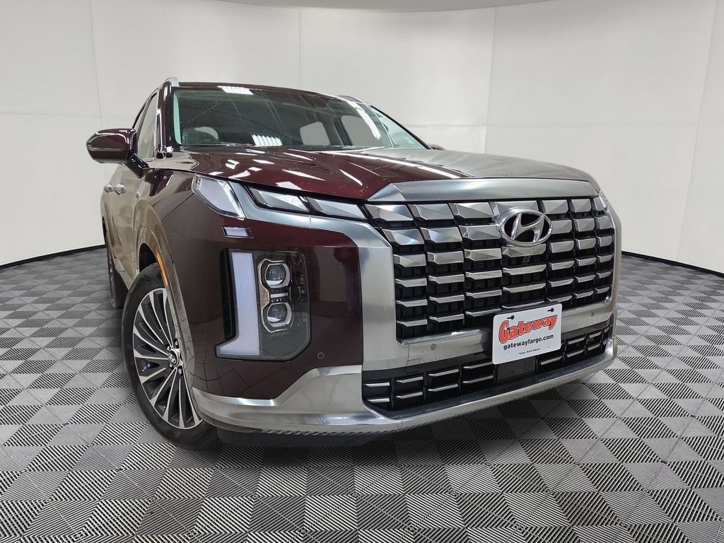 Used 2024 Hyundai Palisade Calligraphy AWD/4WD image 2