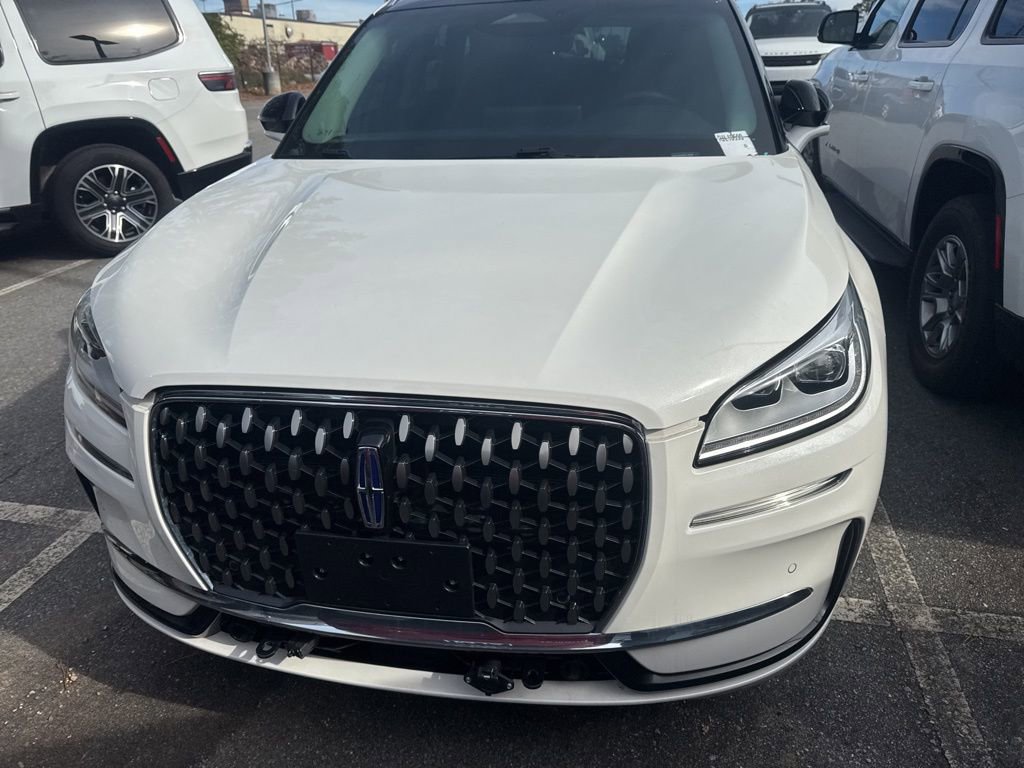 Used 2024 Lincoln Corsair Grand Touring w/ Equipment Group 301A image 2