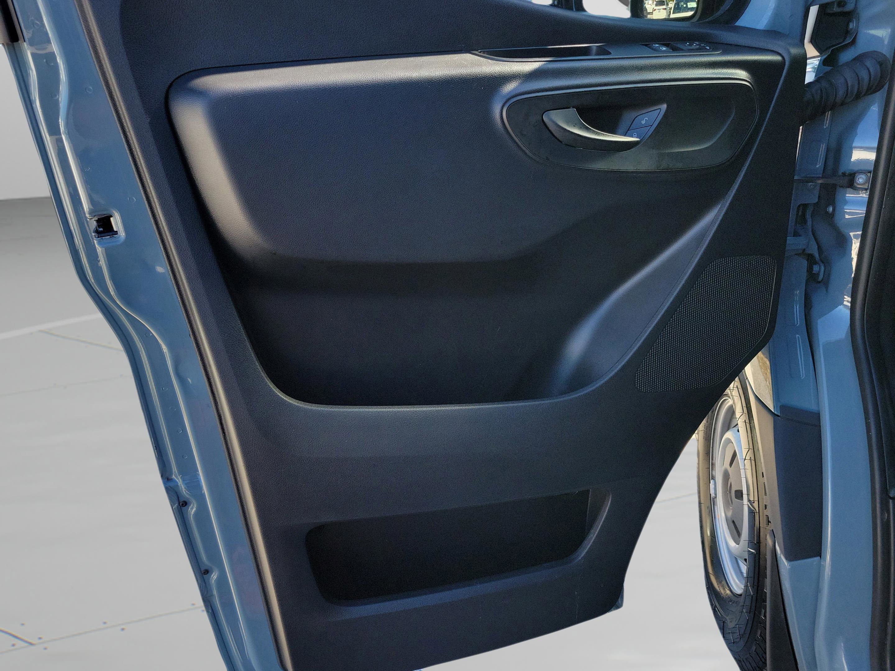 Used 2021 Mercedes-Benz Sprinter 144 Cargo image 20