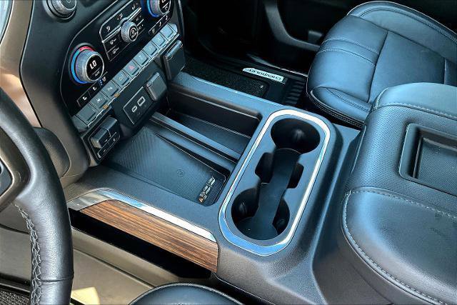 Used 2022 Chevrolet Silverado 1500 High Country w/ Technology Package image 19