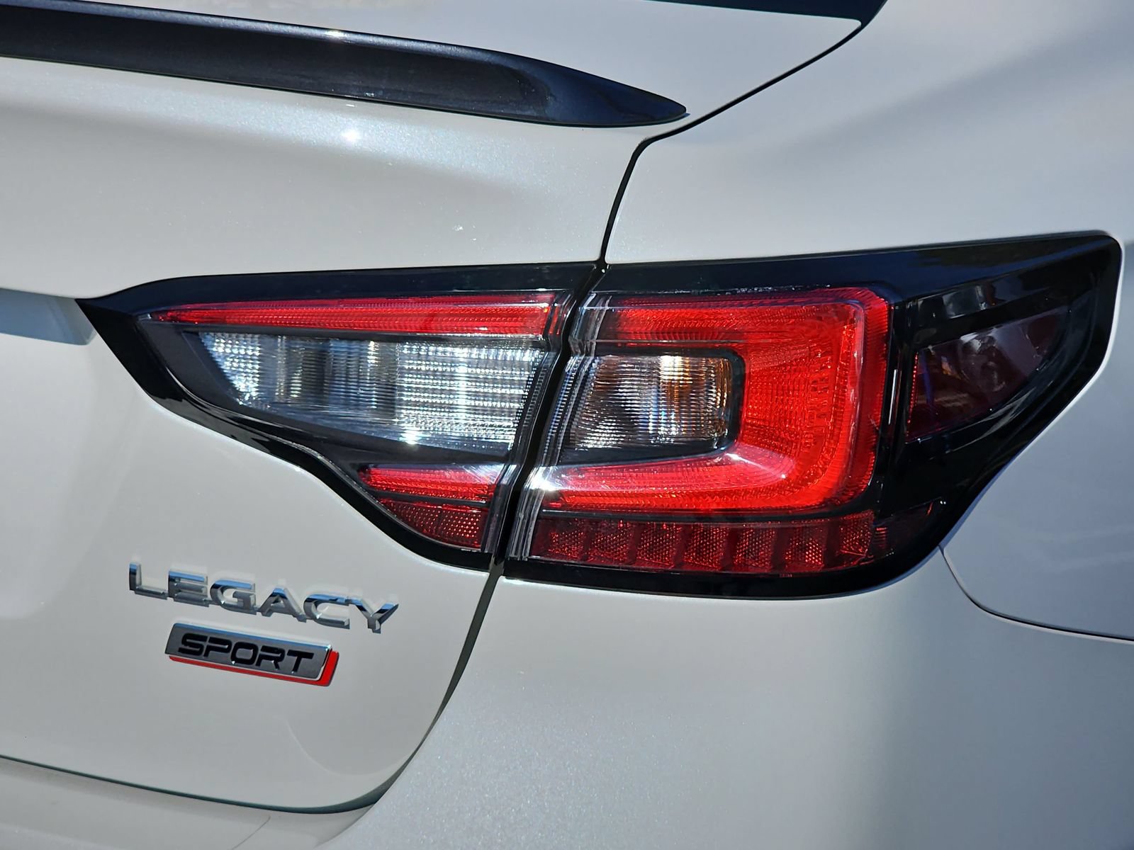 Certified 2024 Subaru Legacy Premium AWD/4WD image 37