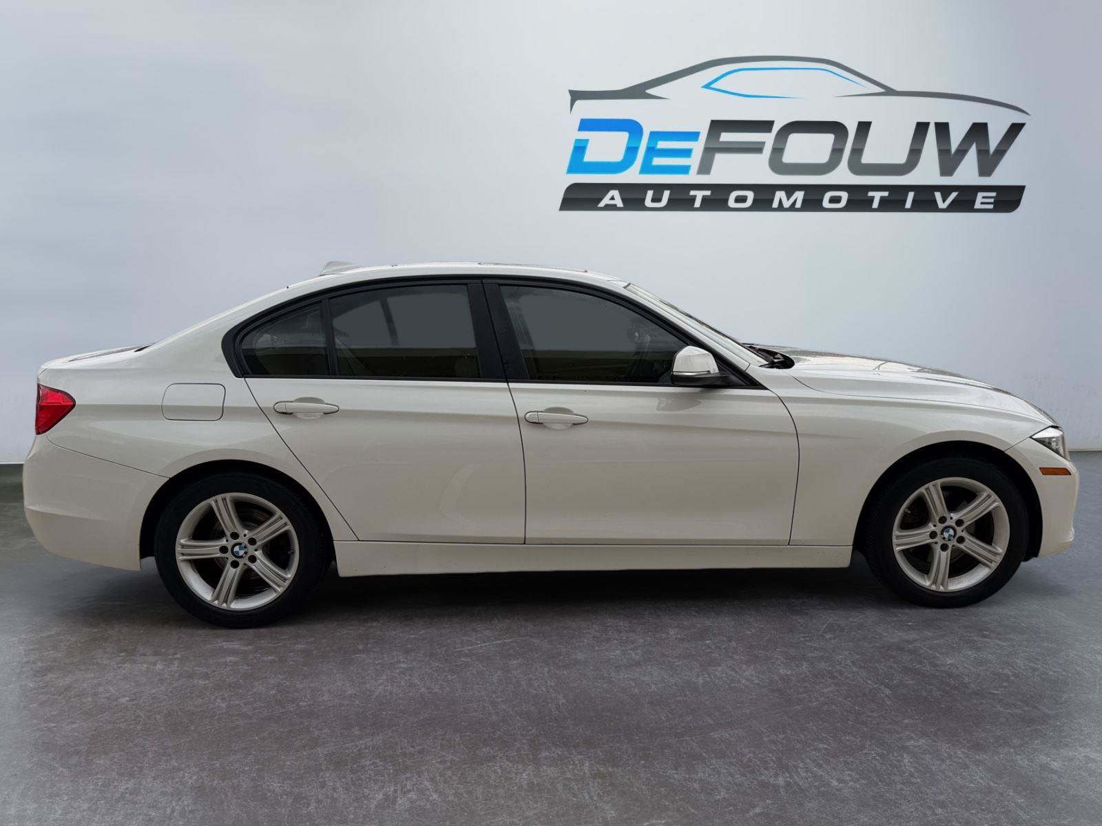 Used 2015 BMW 328i xDrive Sedan AWD/4WD image 26