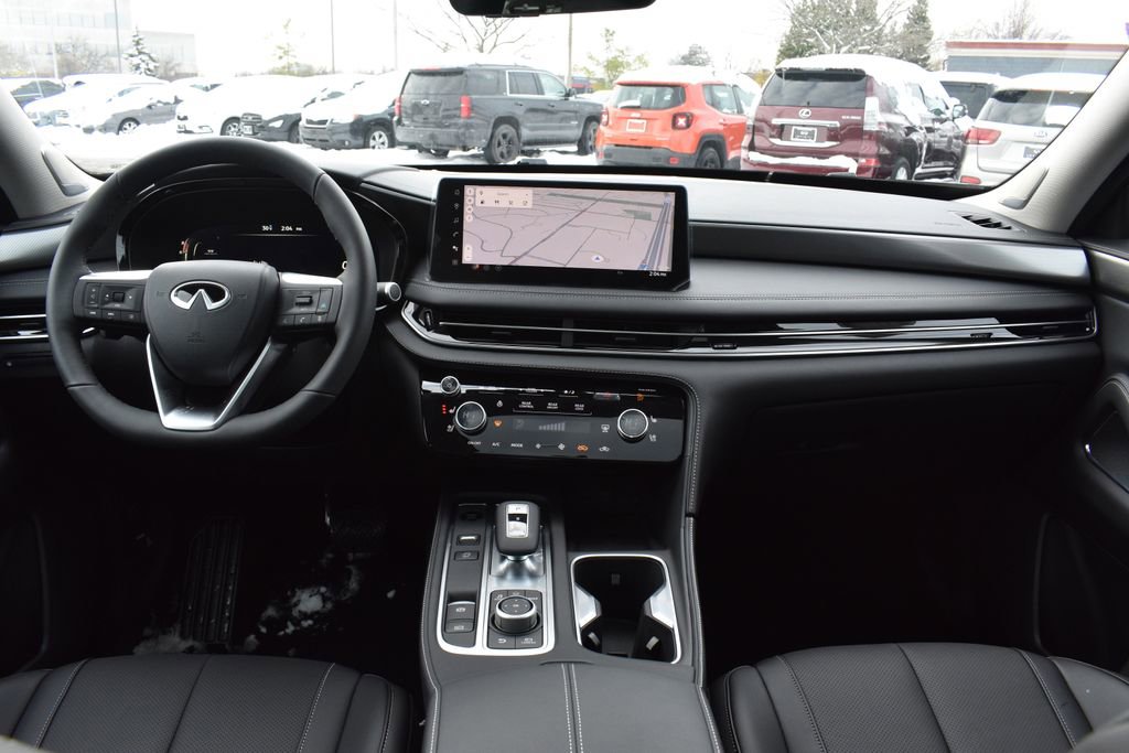 New 2026 INFINITI QX60 Luxe w/ Family Package image 13