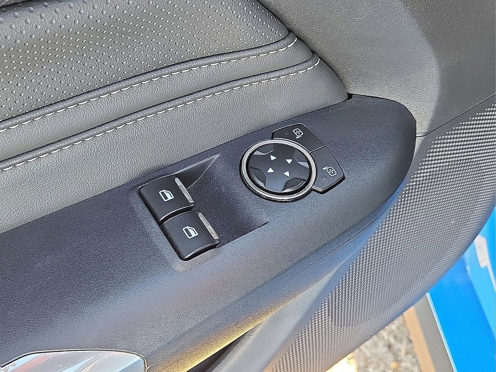 Used 2024 Ford Mustang Premium image 20