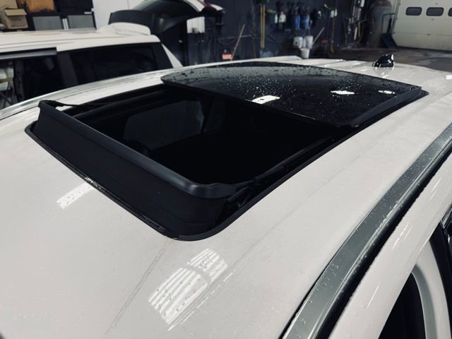 Certified 2025 Lincoln Aviator Black Label image 11