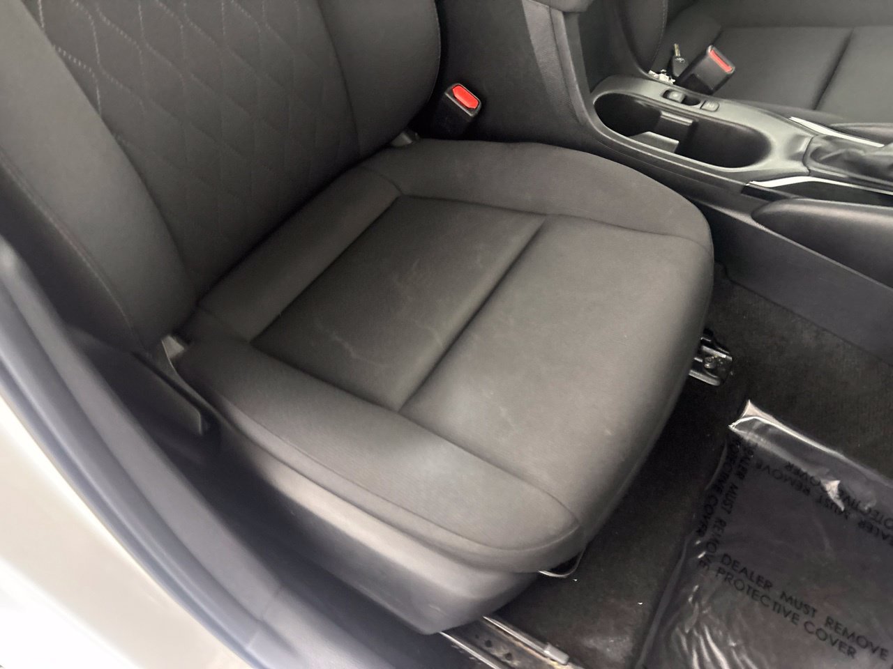 Used 2024 Toyota Corolla LE FWD image 32