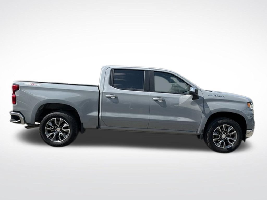 Certified 2024 Chevrolet Silverado 1500 LT AWD/4WD image 7