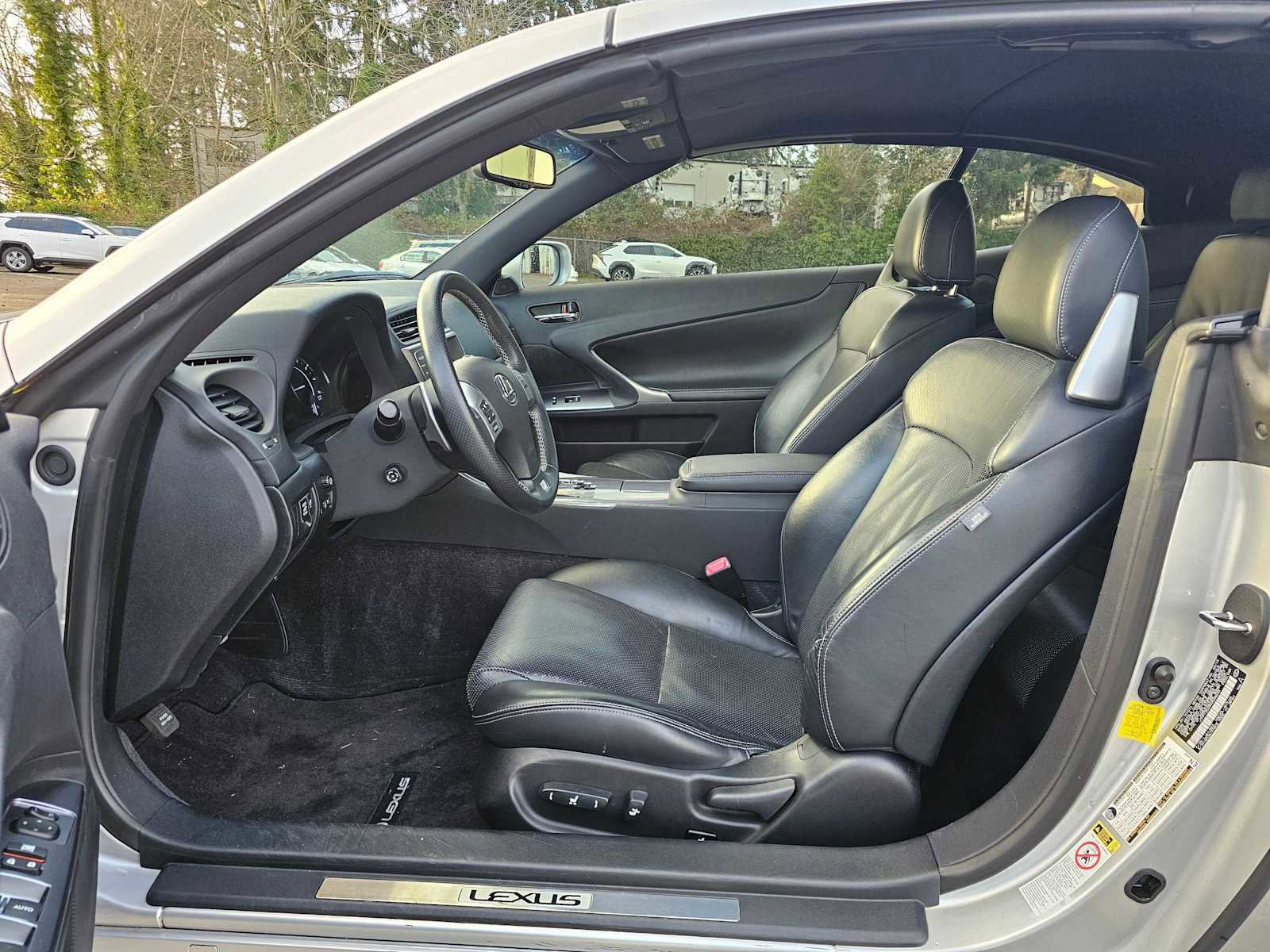 Used 2013 Lexus IS 250C image 19