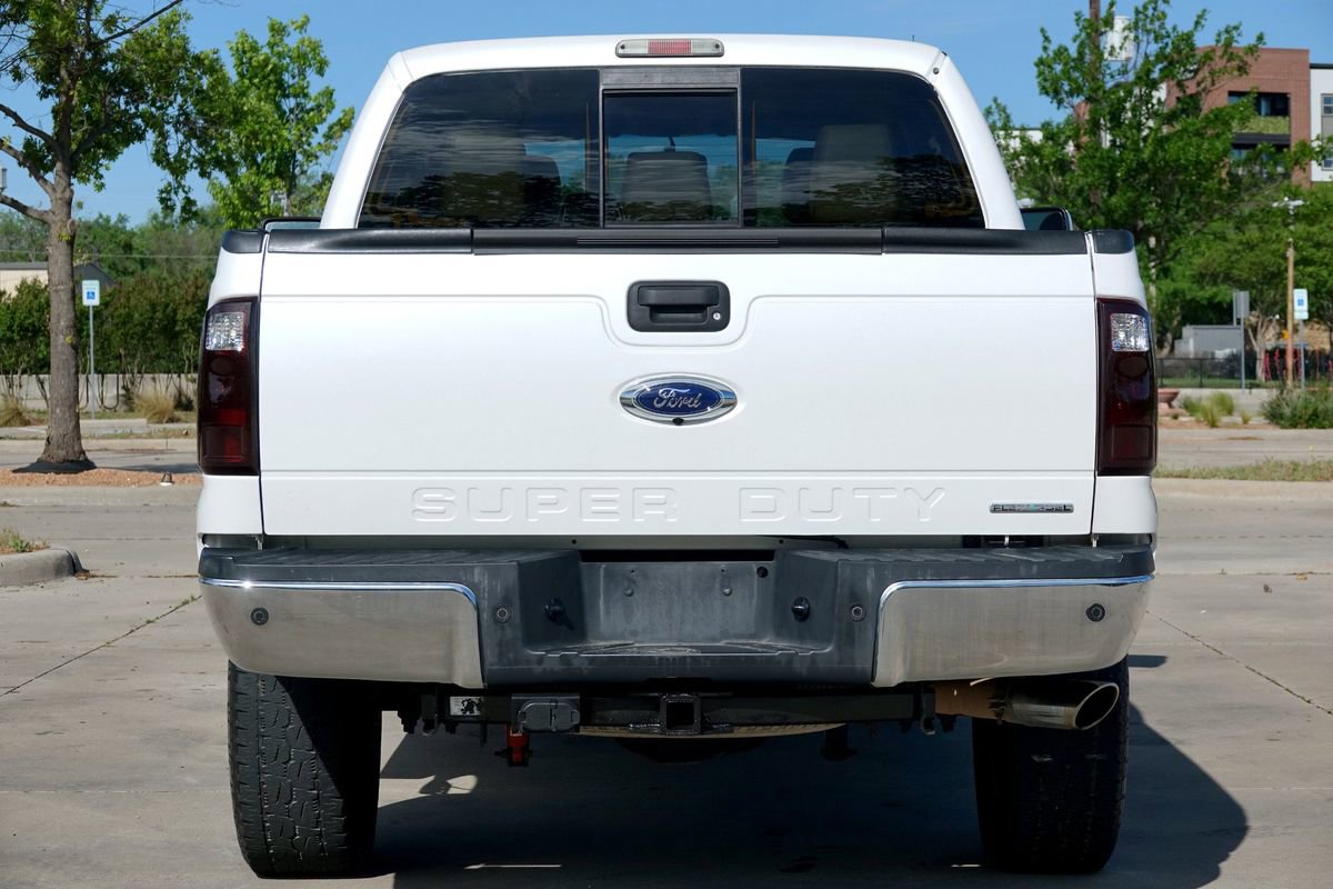 Used 2015 Ford F250 Lariat w/ Chrome Package image 16