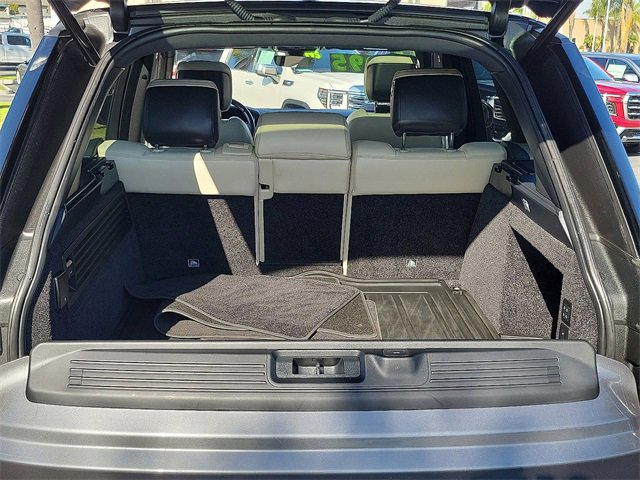 Used 2019 Land Rover Range Rover Supercharged image 17