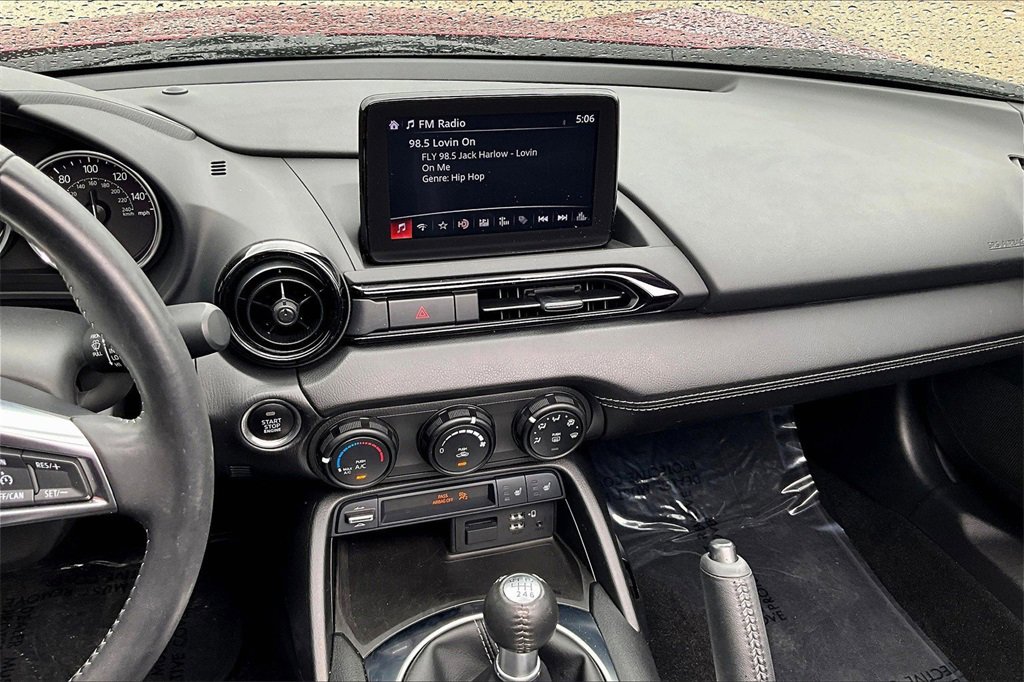 Used 2023 MAZDA MX-5 Miata Club image 19