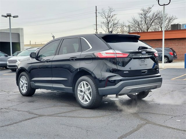 Certified 2024 Ford Edge SEL w/ Convenience Package image 4