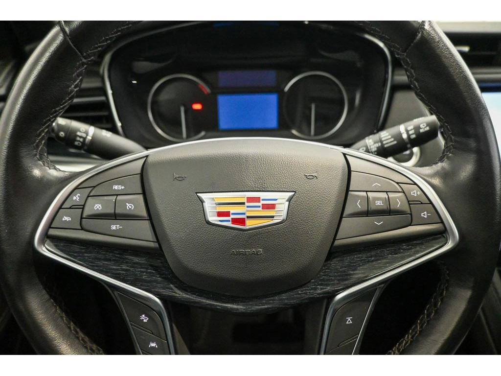 Used 2024 Cadillac XT5 Premium Luxury image 12