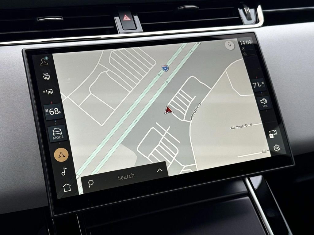 New 2026 Land Rover Range Rover Evoque Dynamic SE image 21