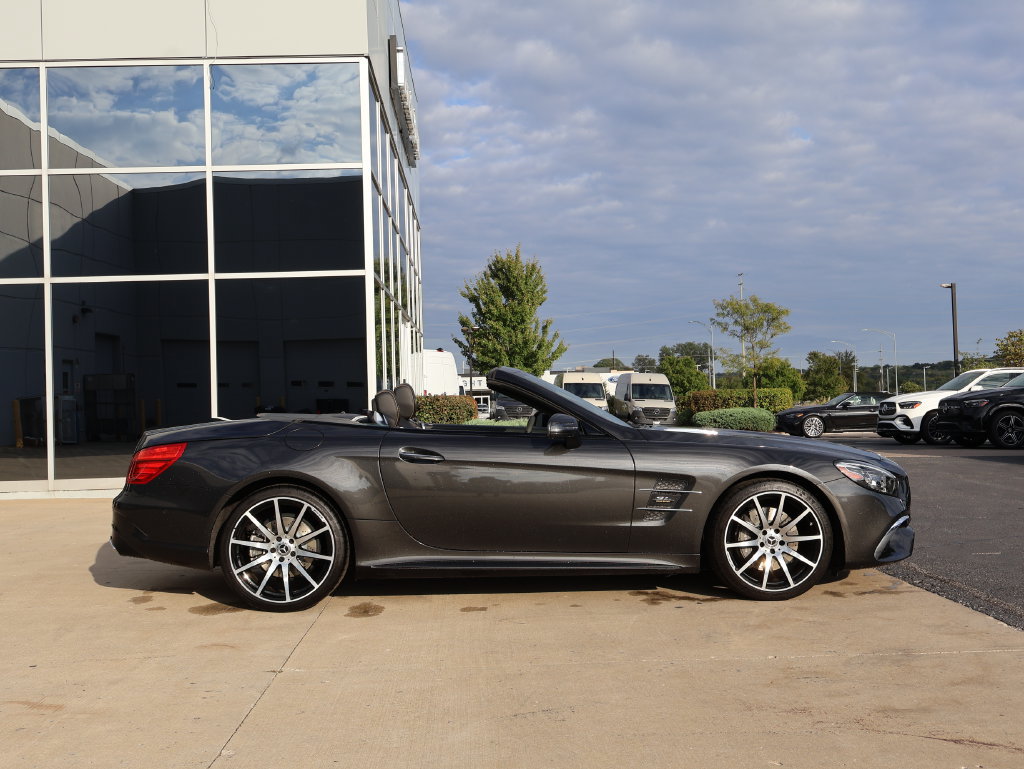 Certified 2020 Mercedes-Benz SL 550 image 4
