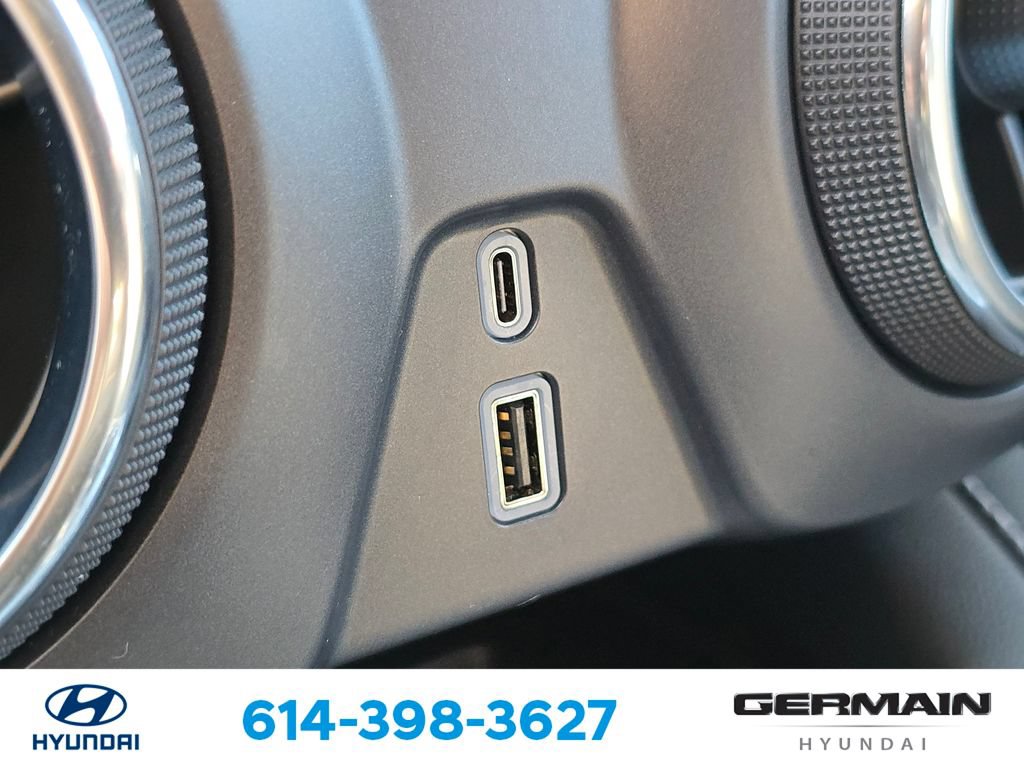 Used 2024 Chevrolet Blazer LT w/ Convenience Package FWD image 32