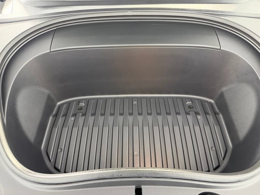 Used 2024 Tesla Model 3 Standard Range RWD image 35