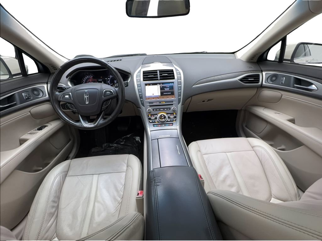 Used 2019 Lincoln MKZ Reserve FWD image 34