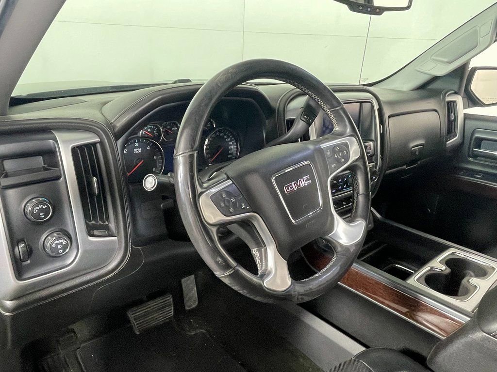 Used 2017 GMC Sierra 1500 SLT w/ SLT Preferred Package AWD/4WD image 12
