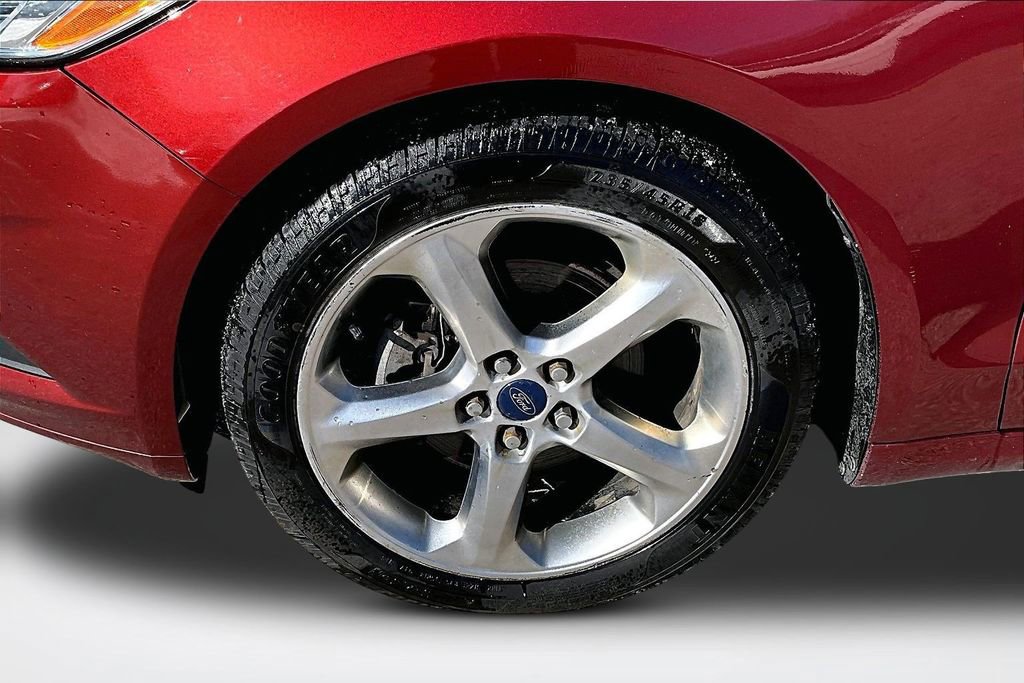 Used 2014 Ford Fusion SE w/ Equipment Group 201A image 29