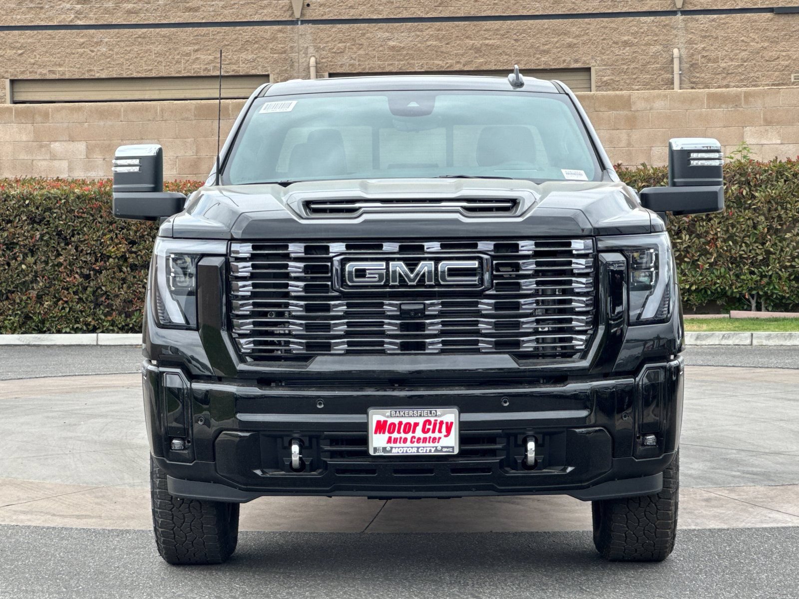 New 2026 GMC Sierra 2500 Denali Ultimate AWD/4WD image 9
