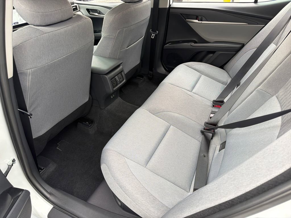 Used 2026 Toyota Camry LE image 33