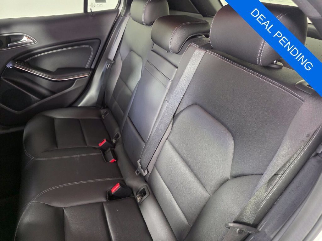 Used 2020 Mercedes-Benz GLA 250 4MATIC image 15