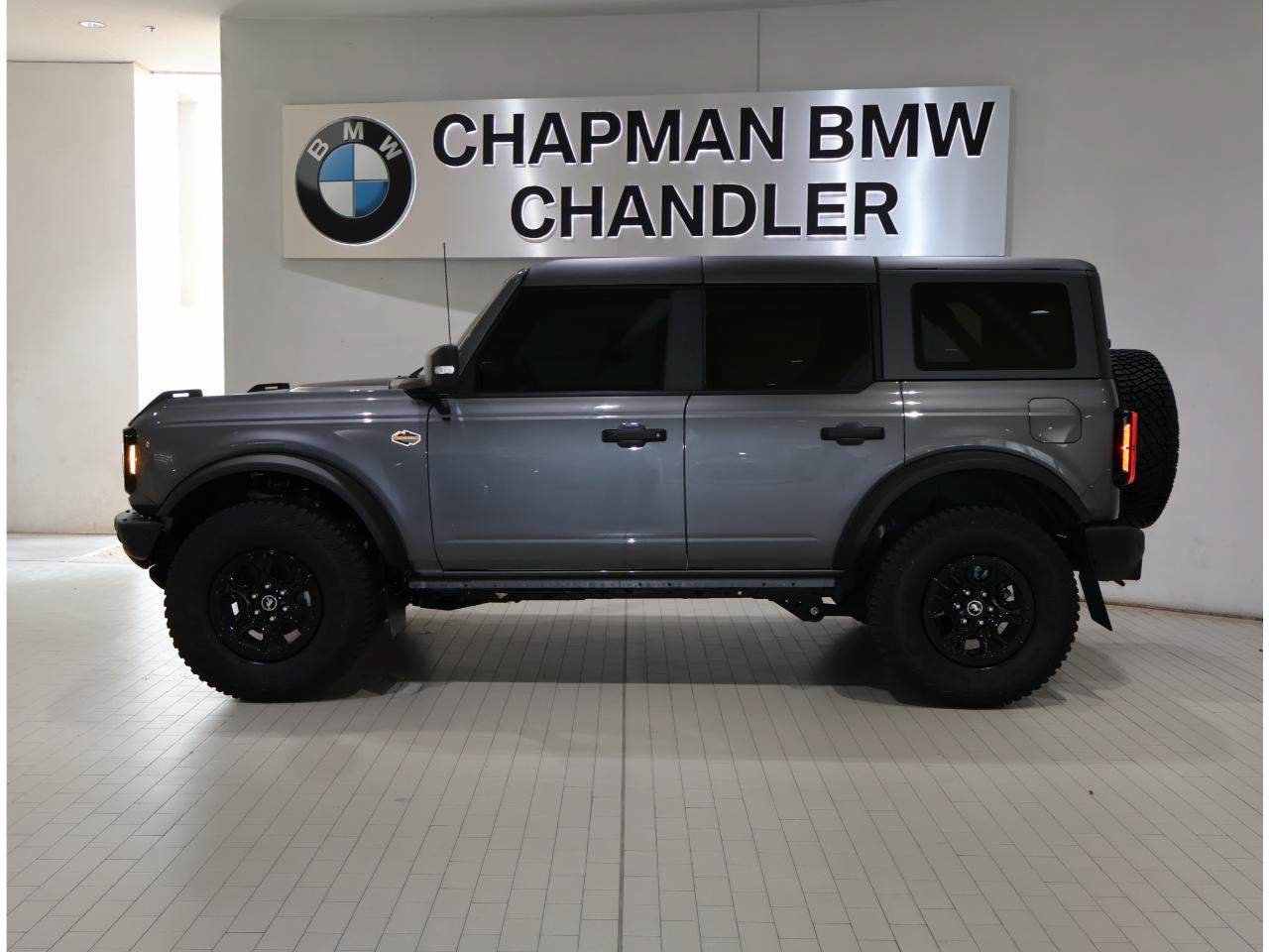 Used 2023 Ford Bronco Wildtrak AWD/4WD image 3