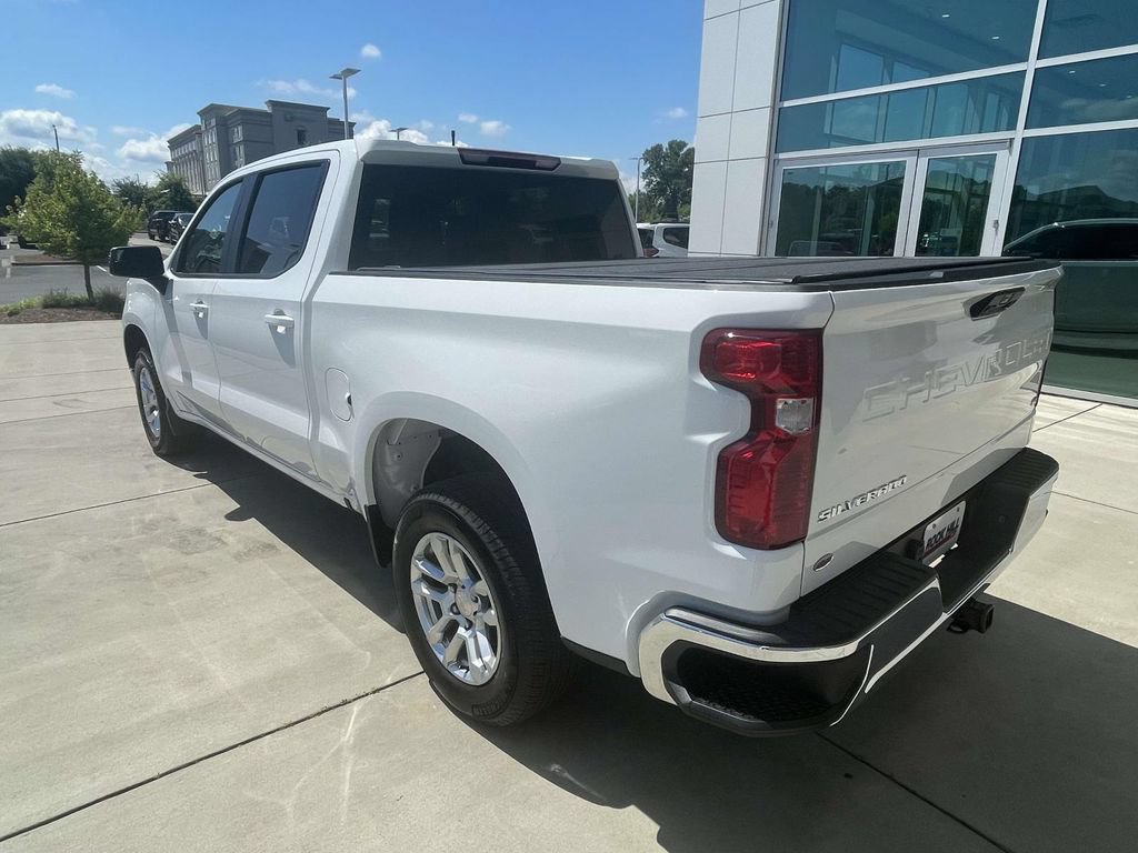 Used 2025 Chevrolet Silverado 1500 LT RWD image 9
