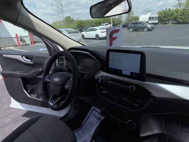 Used 2020 Ford Escape SE image 22