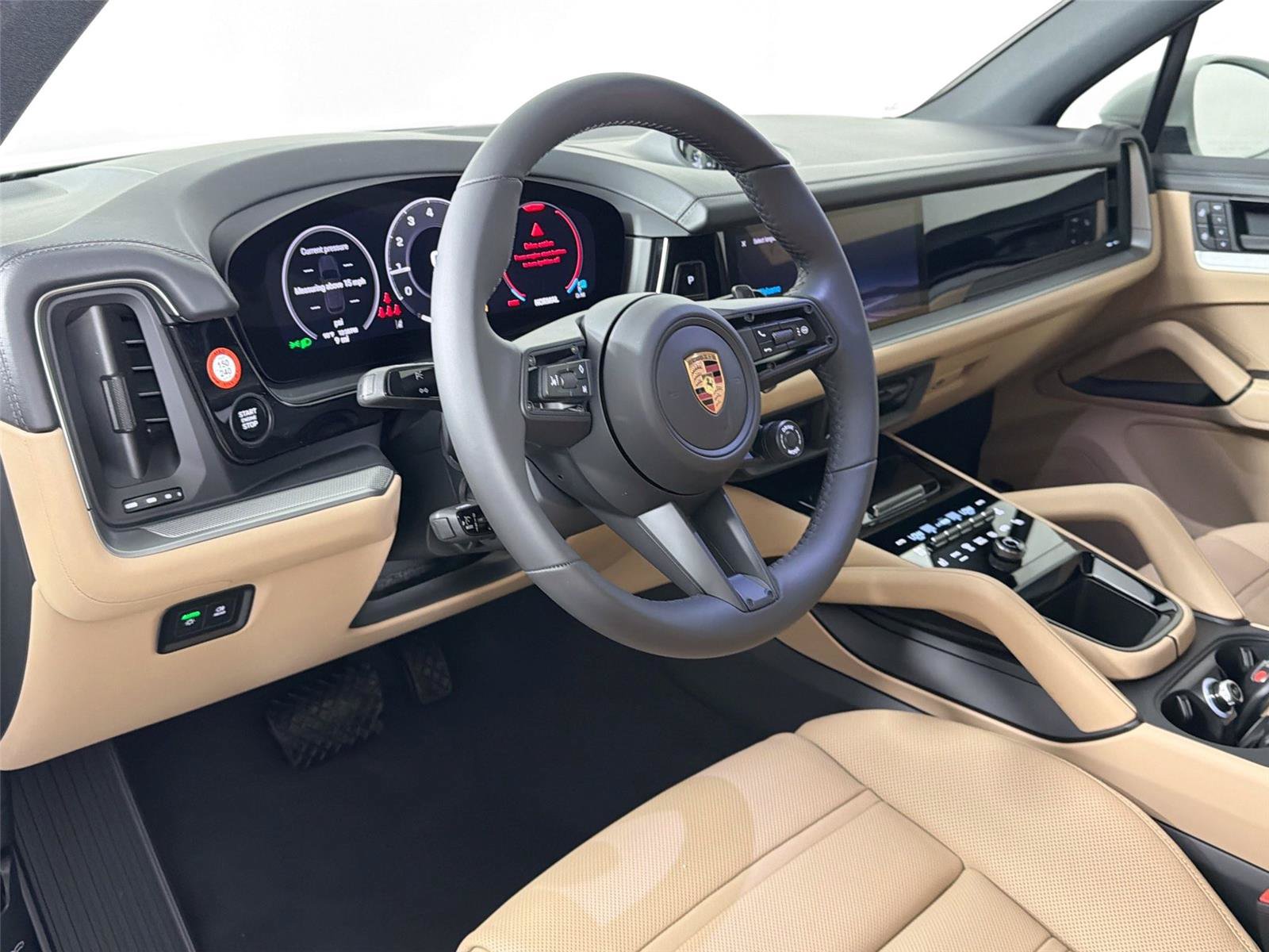 Certified 2026 Porsche Cayenne AWD/4WD image 4
