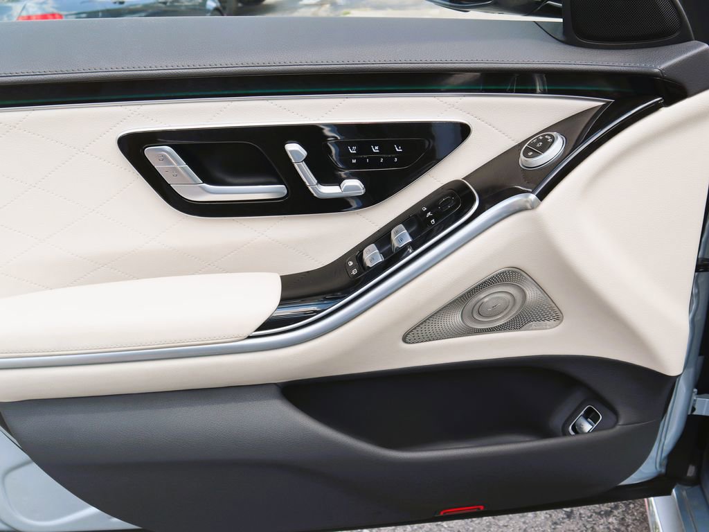 Used 2023 Mercedes-Benz S 580 4MATIC Sedan image 18