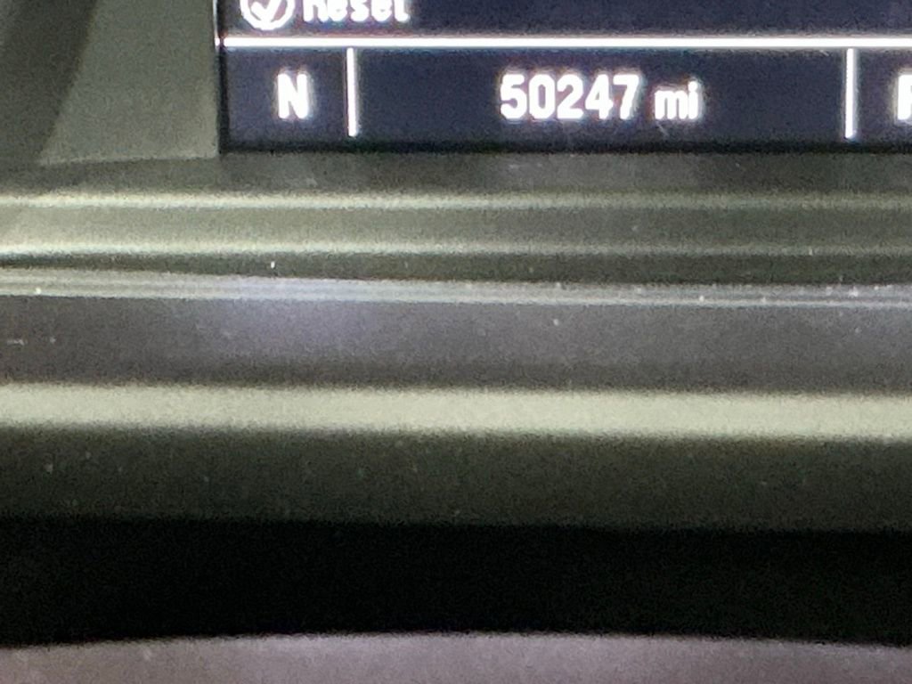 Used 2023 Chevrolet Silverado 1500 Custom image 9