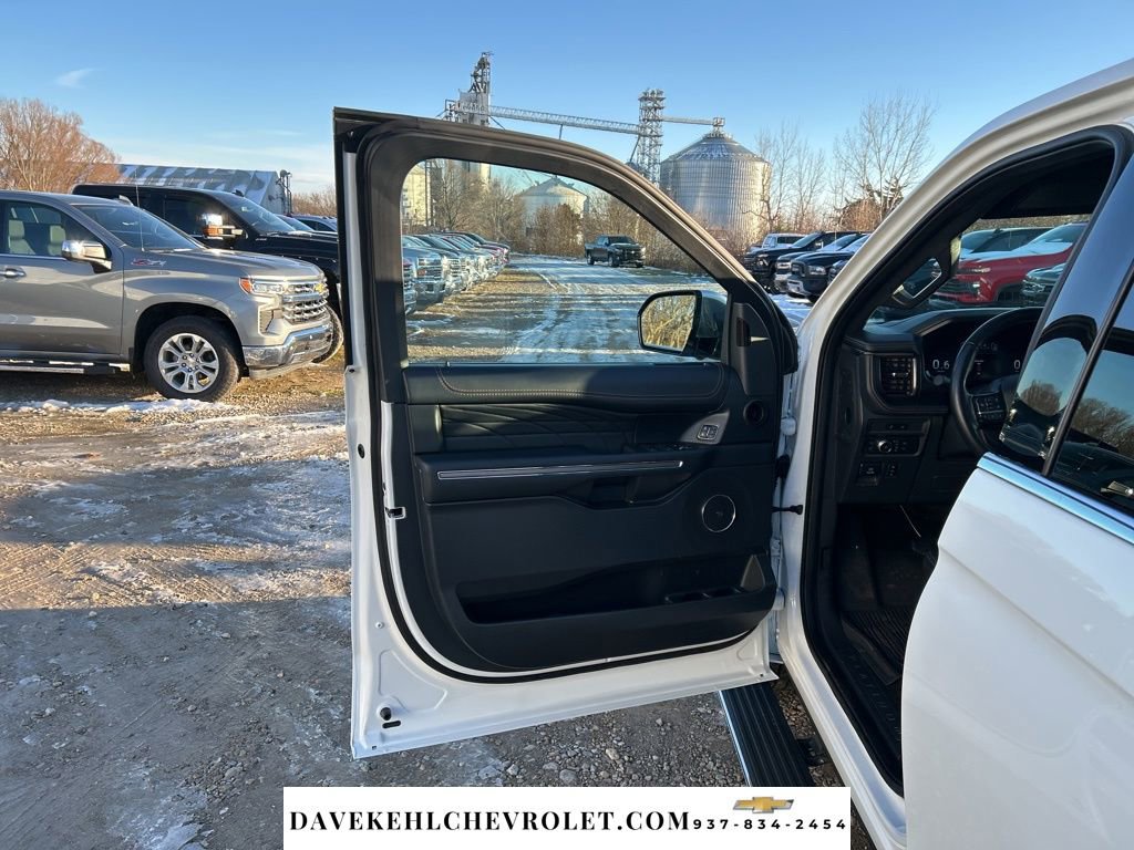 Used 2022 Ford Expedition Max Platinum image 9