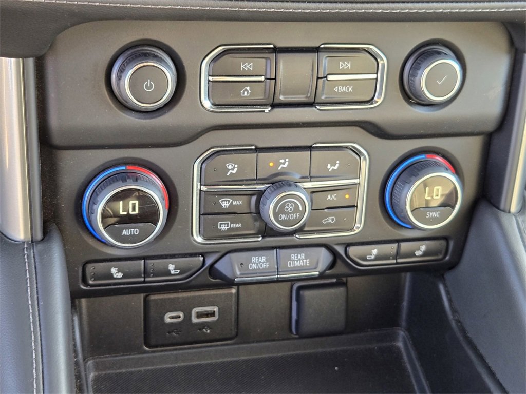 Used 2024 Chevrolet Tahoe LT image 16