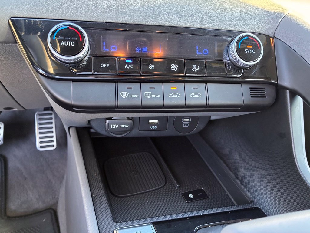 Certified 2026 Hyundai Elantra Sport FWD image 35