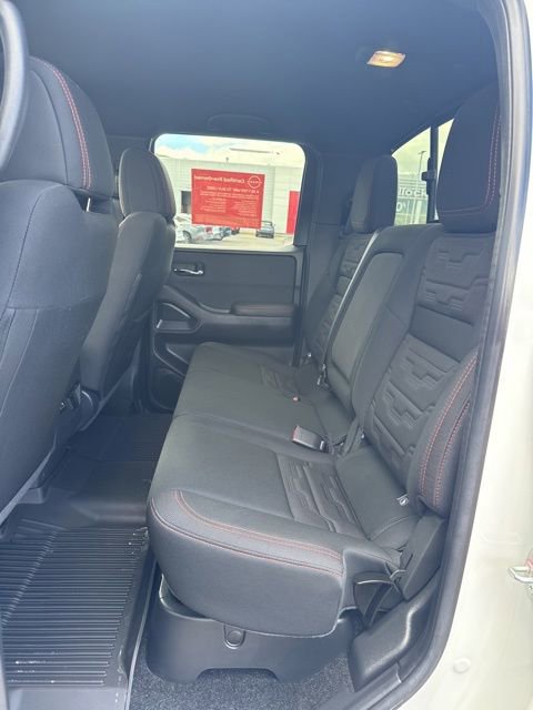 Certified 2024 Nissan Frontier PRO-4X w/ Pro Convenience Package AWD/4WD image 11