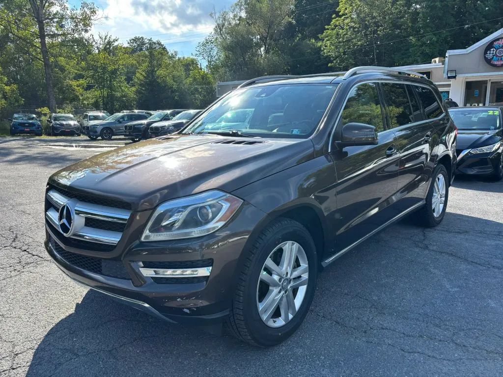 Used 2014 Mercedes-Benz GL 450 4MATIC image 4