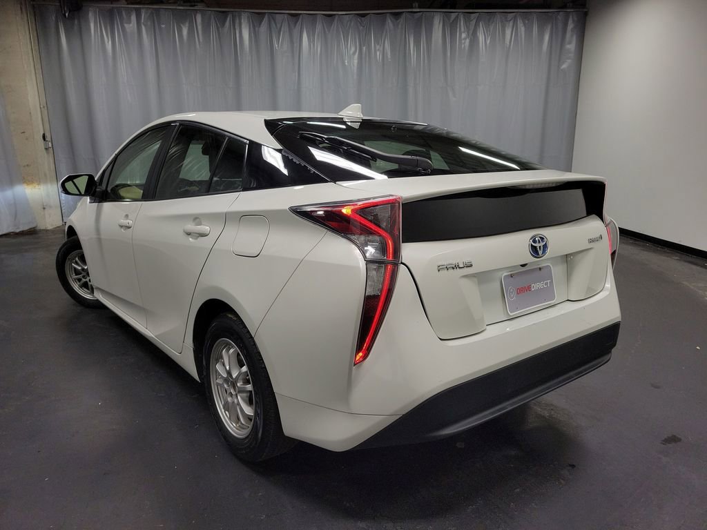 Used 2017 Toyota Prius Two image 6