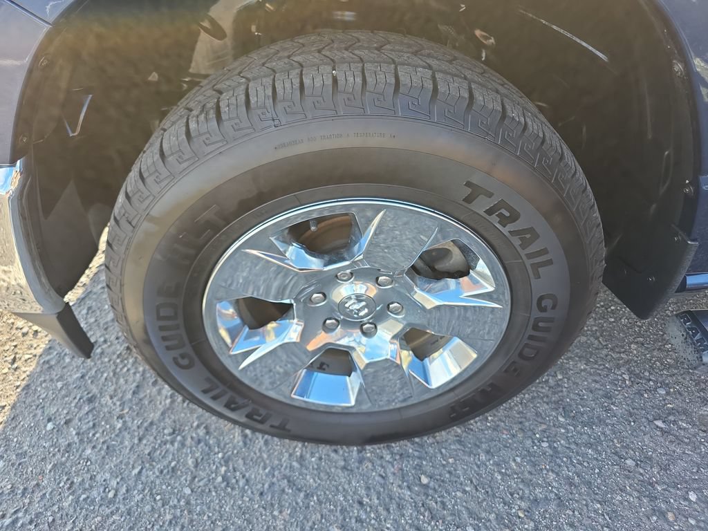 Used 2020 RAM 1500 Big Horn AWD/4WD image 34