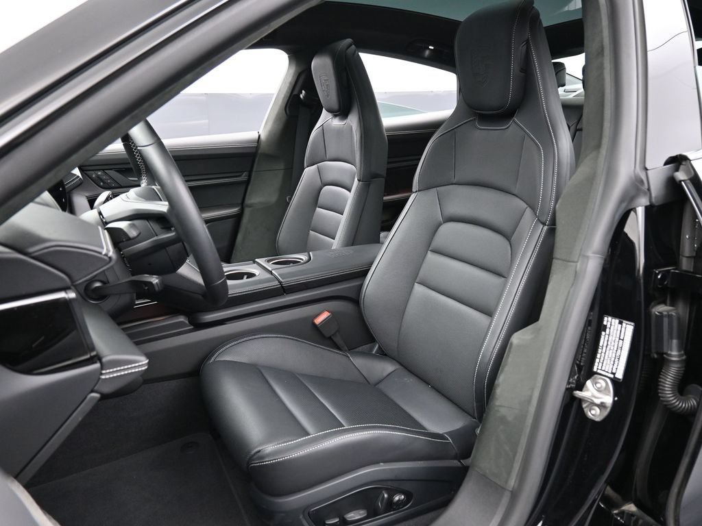 Certified 2025 Porsche Taycan RWD image 5